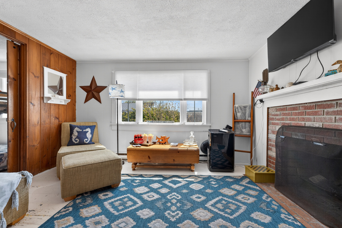 Cozy living space perfect for relaxing after the beach!