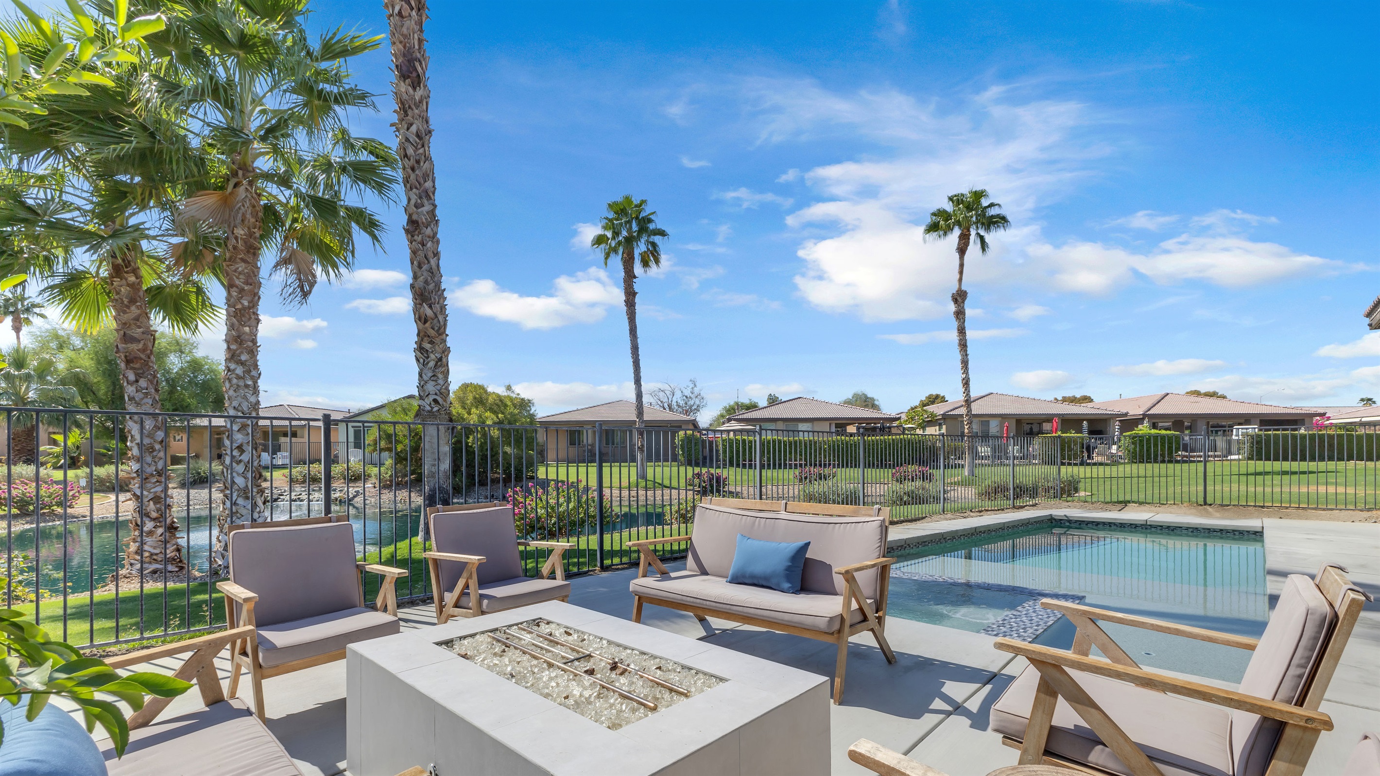 Outdoor Luxury at it's Finest