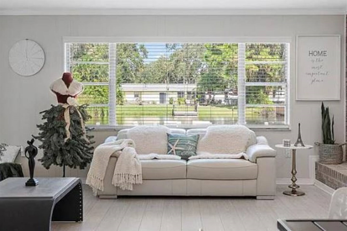 With a clean aesthetic and spacious floor plan, there's room for everyone without feeling to stuffy.