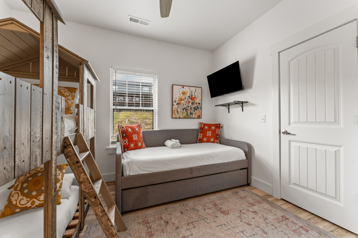 Upper Level Bunk Room