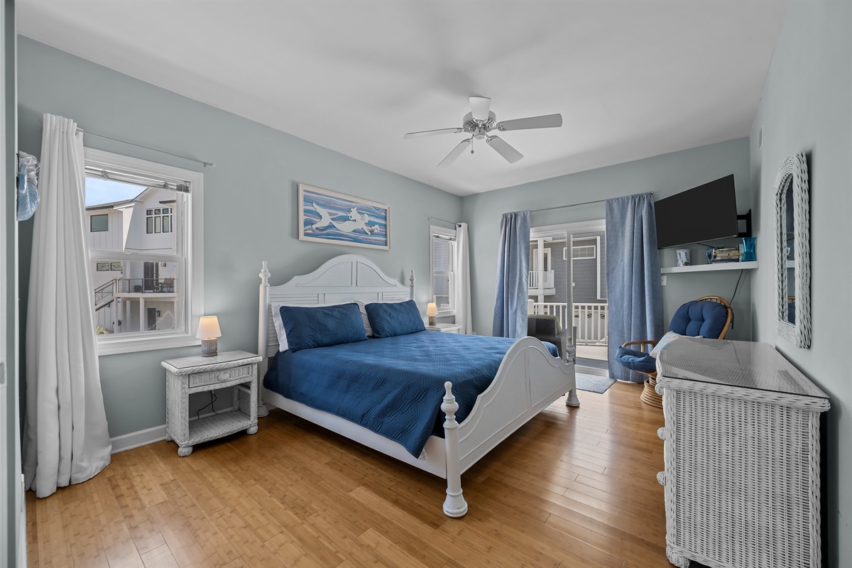 1st floor master bedroom with a view, perfect for unwinding