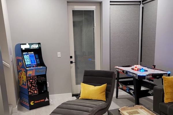 Chaise Lounge, Pac Man, Air Hockey