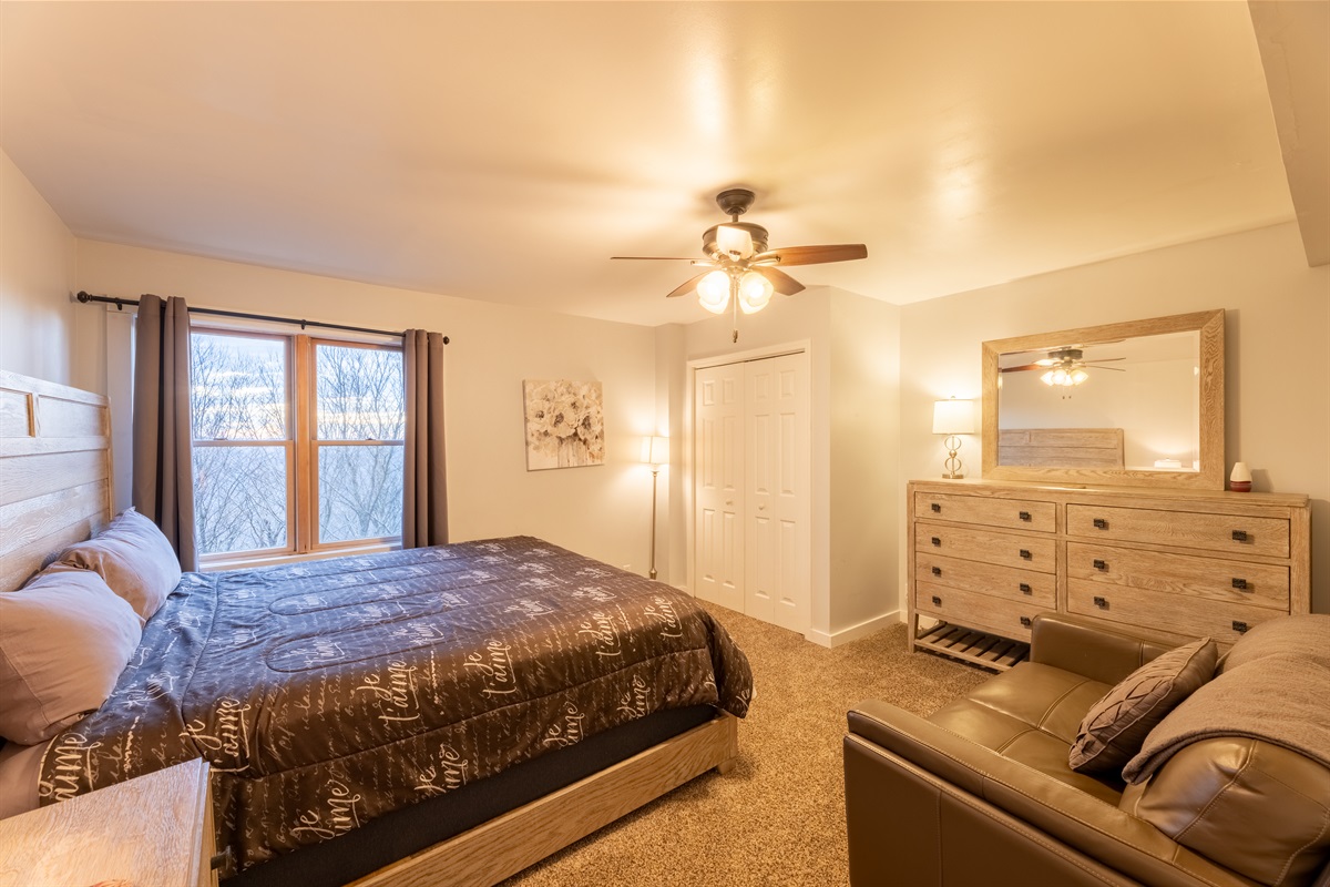 1st Floor Bedroom with King