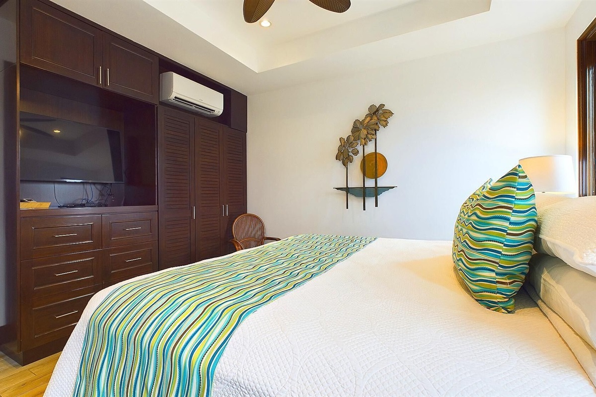 Bedroom with flat screen TV