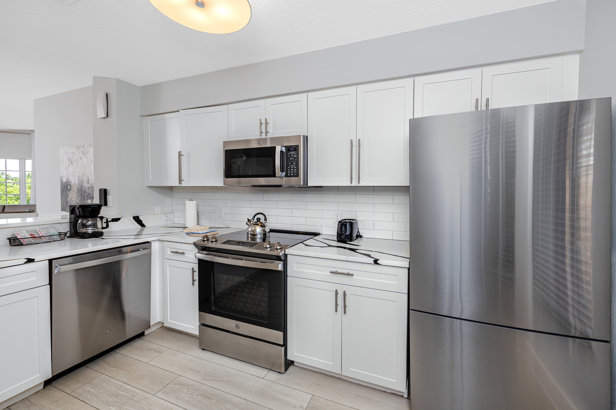 Fully stocked kitchen