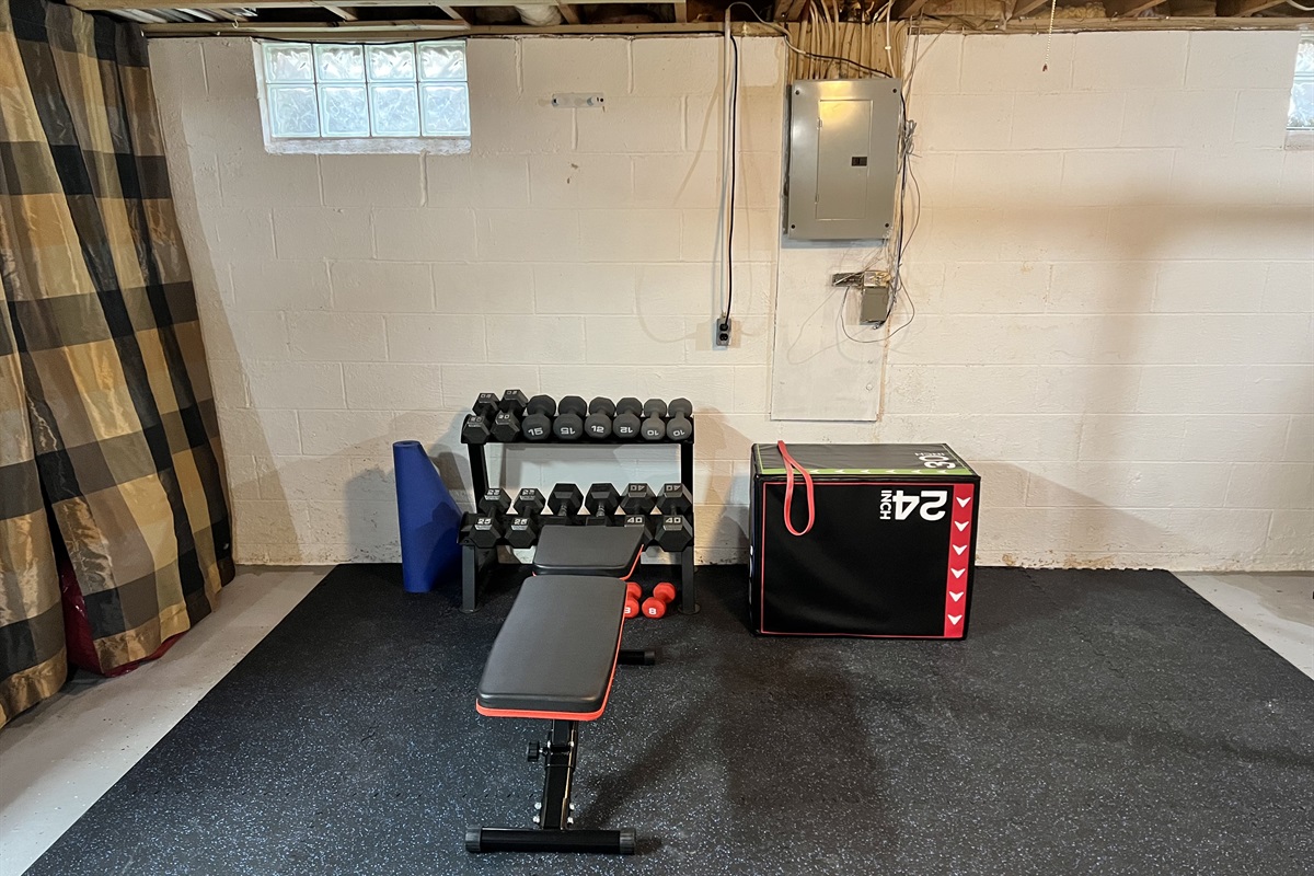 Great in-home workout area!