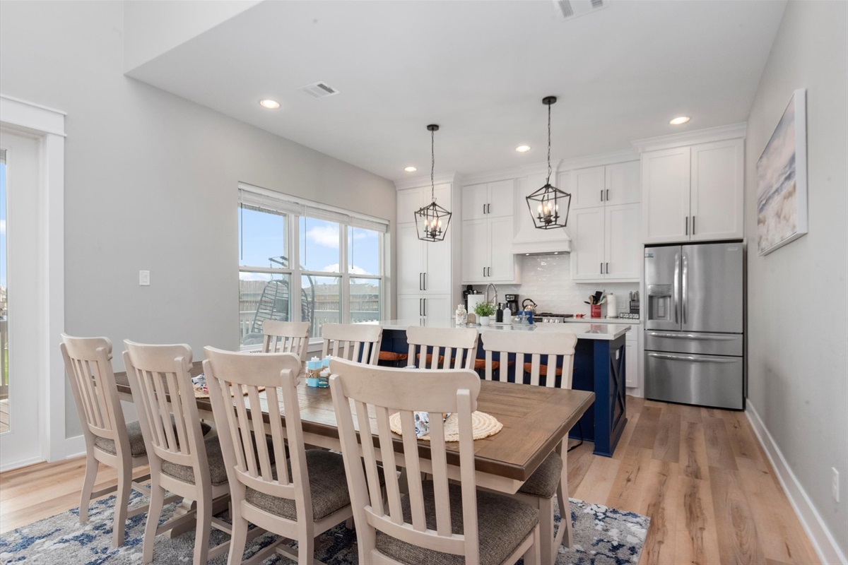 a438477a0a4c439ea0c166a53c795c34 Large | Beachhouse | Texas | TX | Vacation Homes | Galveston | Crystal Beach | Kokomo | Breezy Days | Beachfront Elegance | Sunrise Serenity | Southern Sands Property Management, LLC