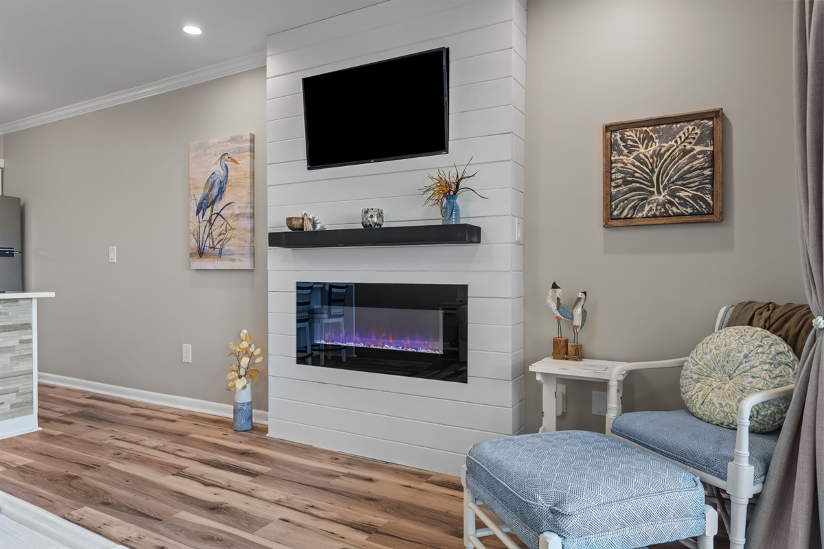 Electric fireplace and Smart TV for cozy nights in