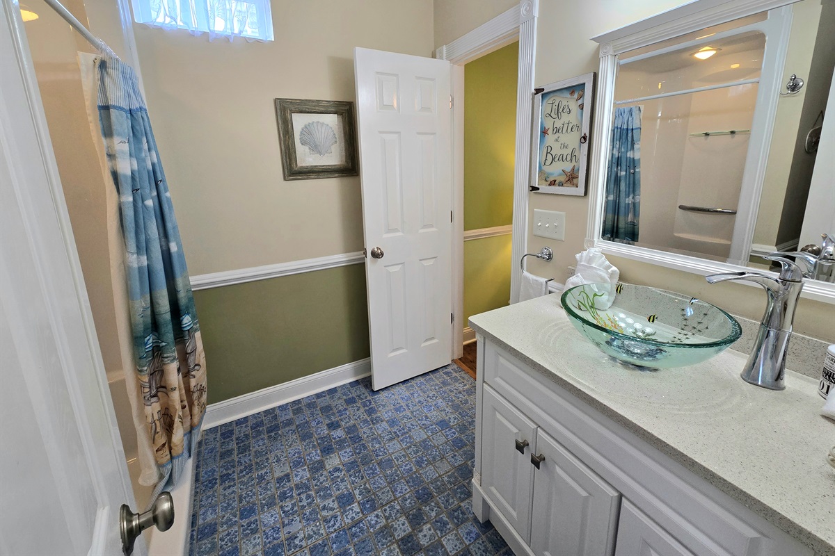 Main Floor Full Bathroom