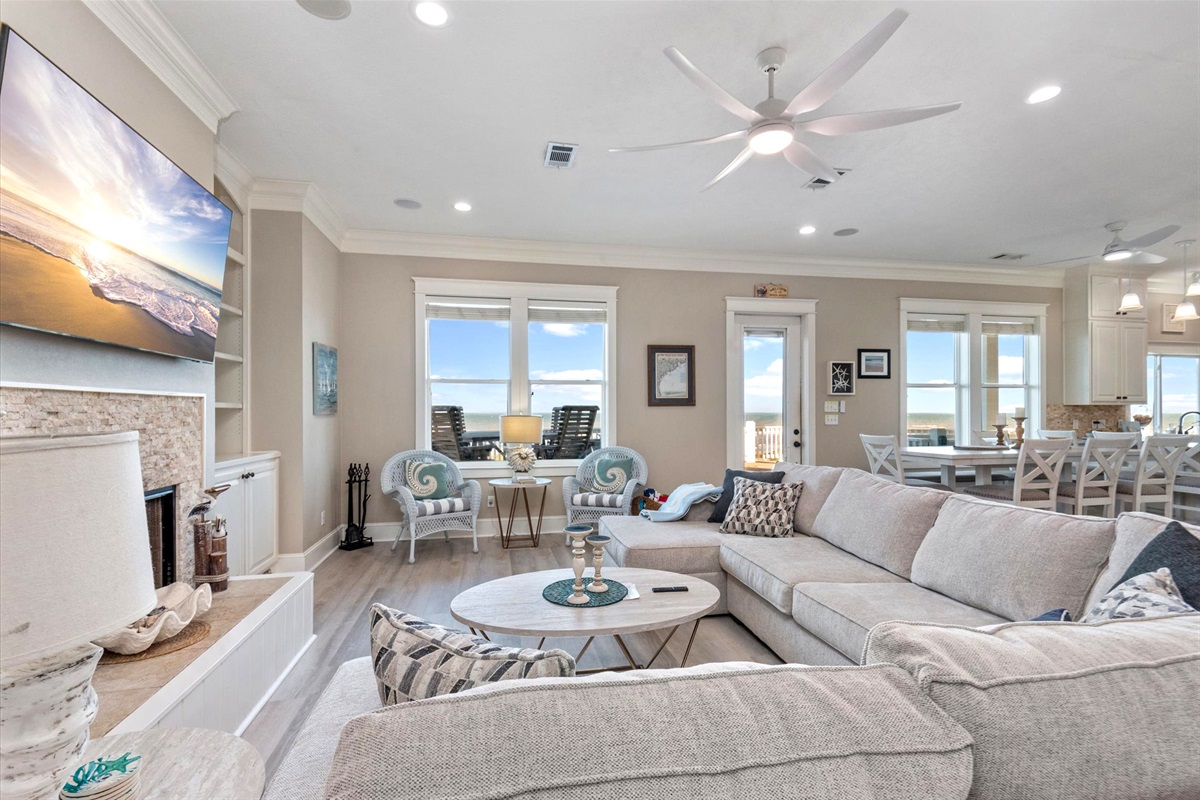 a45744892bdd48729c384290efeaa2db Large | Beachhouse | Texas | TX | Vacation Homes | Galveston | Crystal Beach | Kokomo | Breezy Days | Beachfront Elegance | Sunrise Serenity | Southern Sands Property Management, LLC