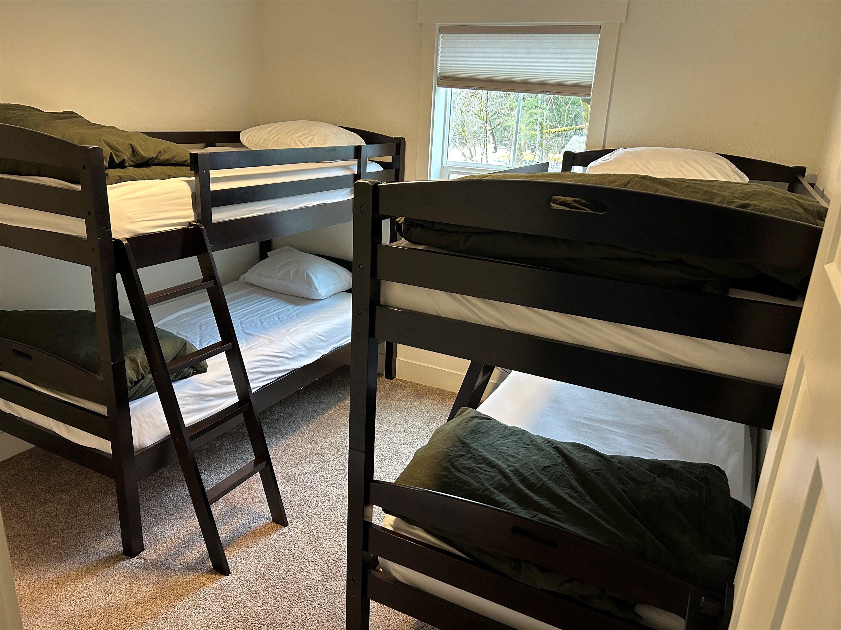 Mt Hood Hideaway Bunk bedroom