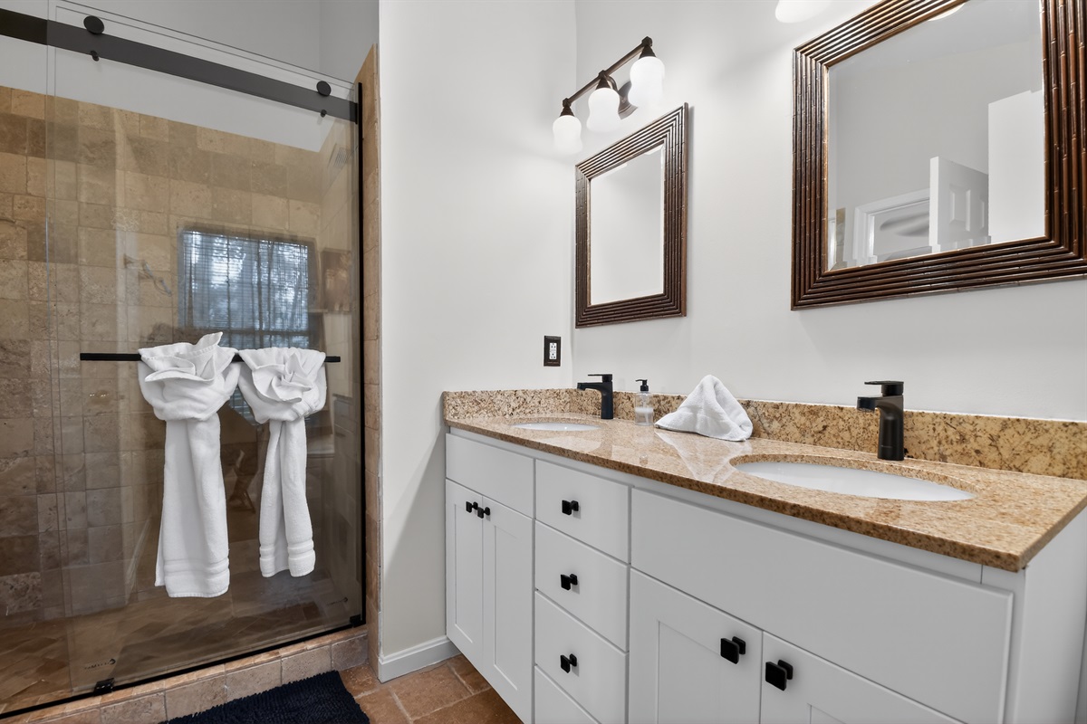 En-Suite Primary Bath — Double Vanity, Walk-In Shower, Fresh Towels Provided