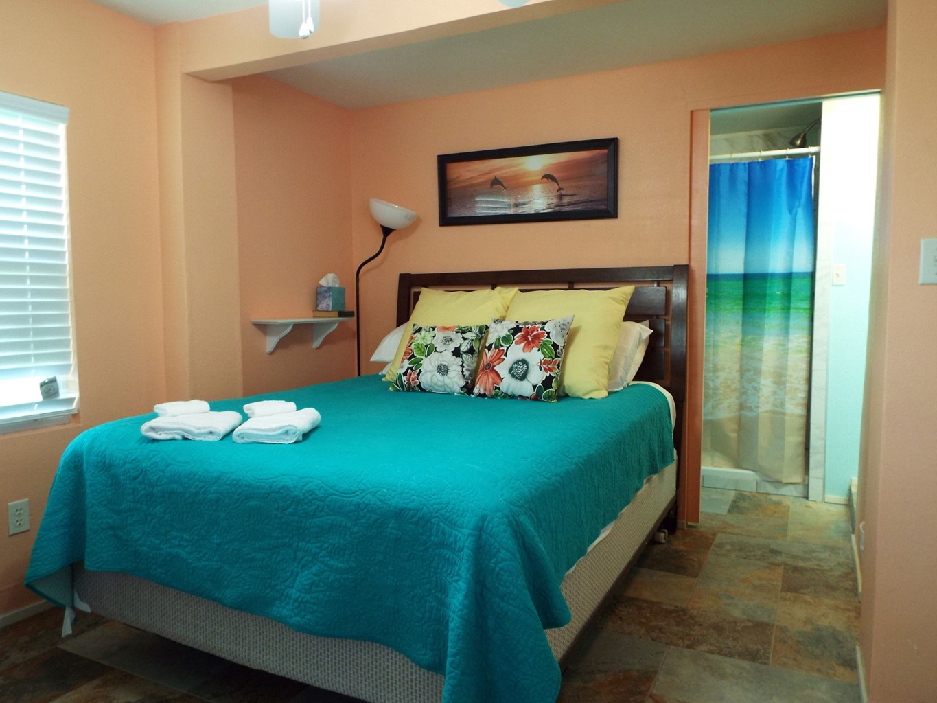 Downstairs bedroom has separate entry