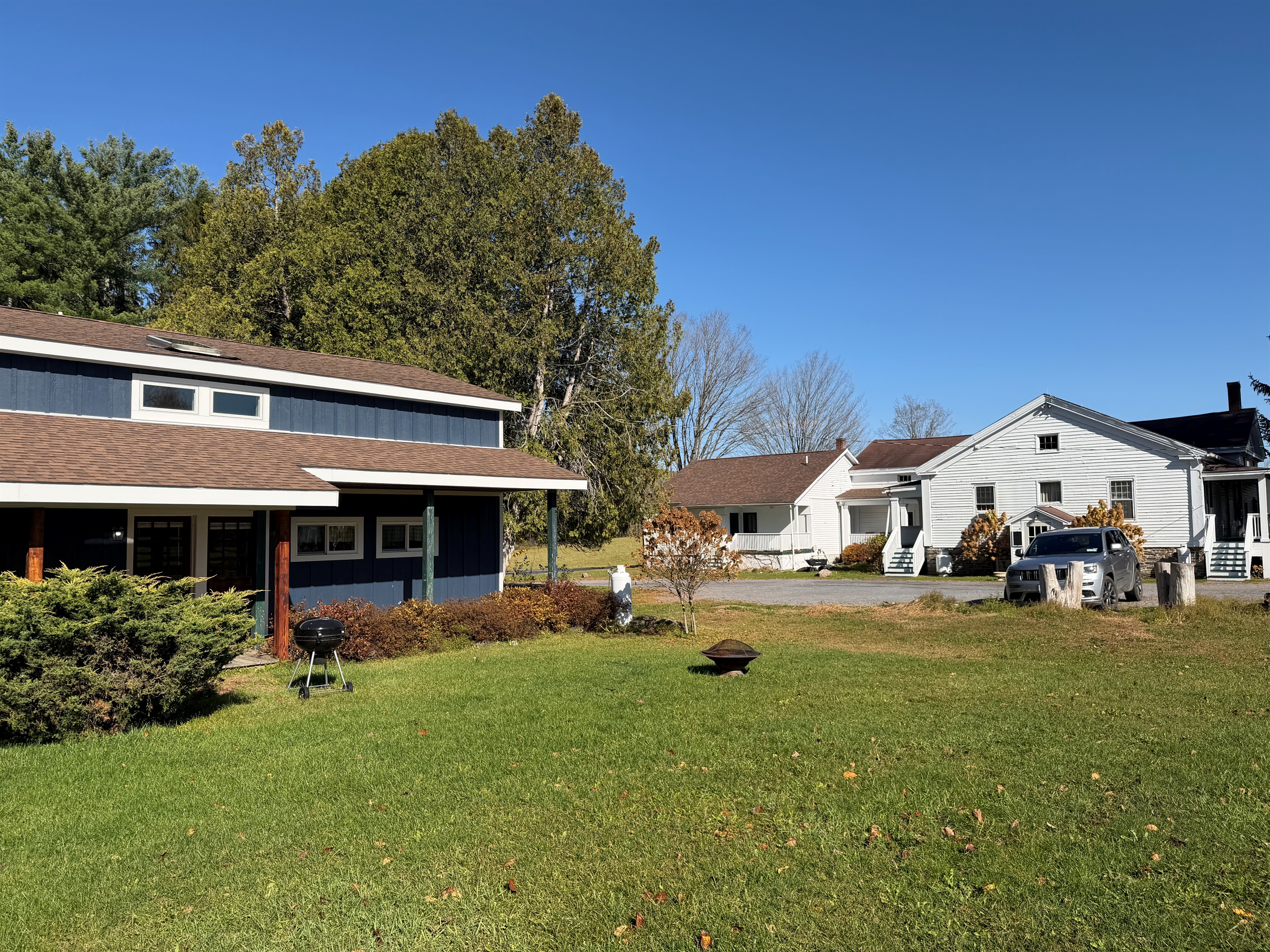 Looking for more room? Rent the 1819 Carriage House too!