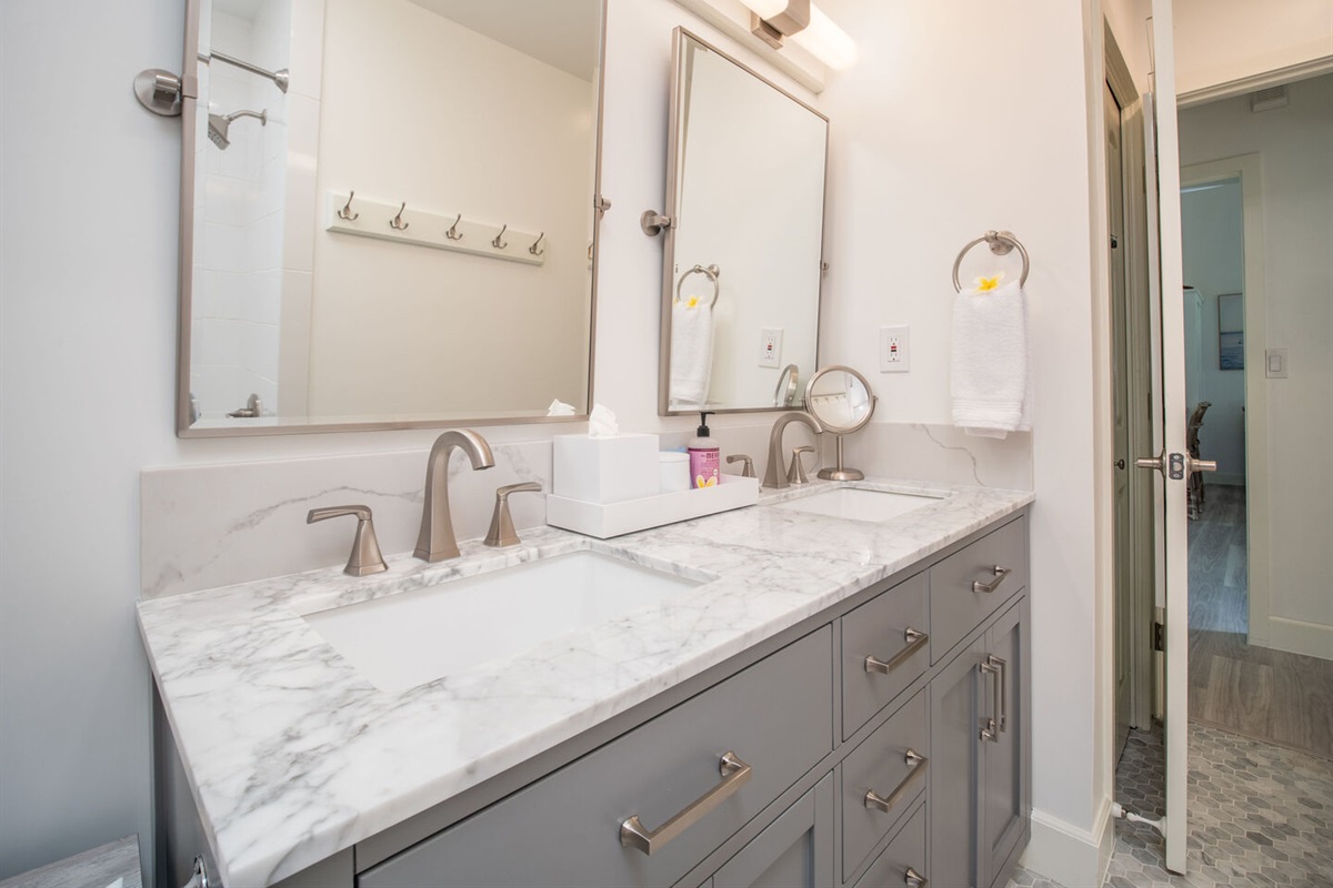 Guest bathroom with dual vanity