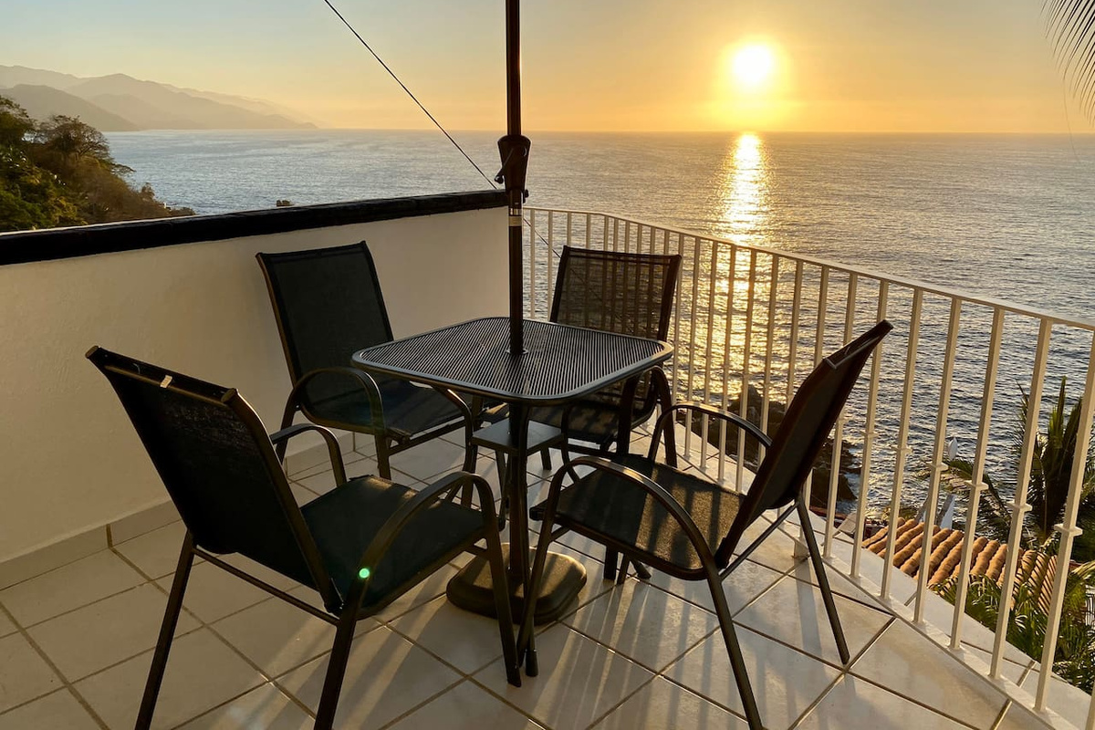 Outdoor balcony seating to enjoy the amazing sunset
