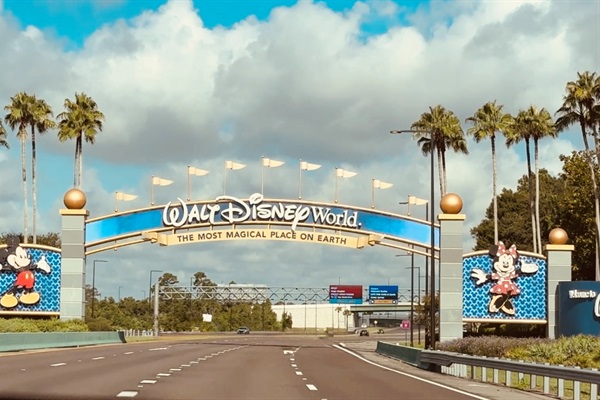 Quick drive to Walt Disney World