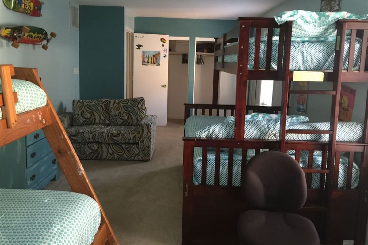 Bunk Room - two bunk beds with Full on the bottom and single on top.