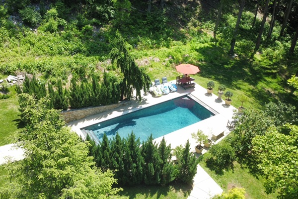 Pool blending seamlessly with nature