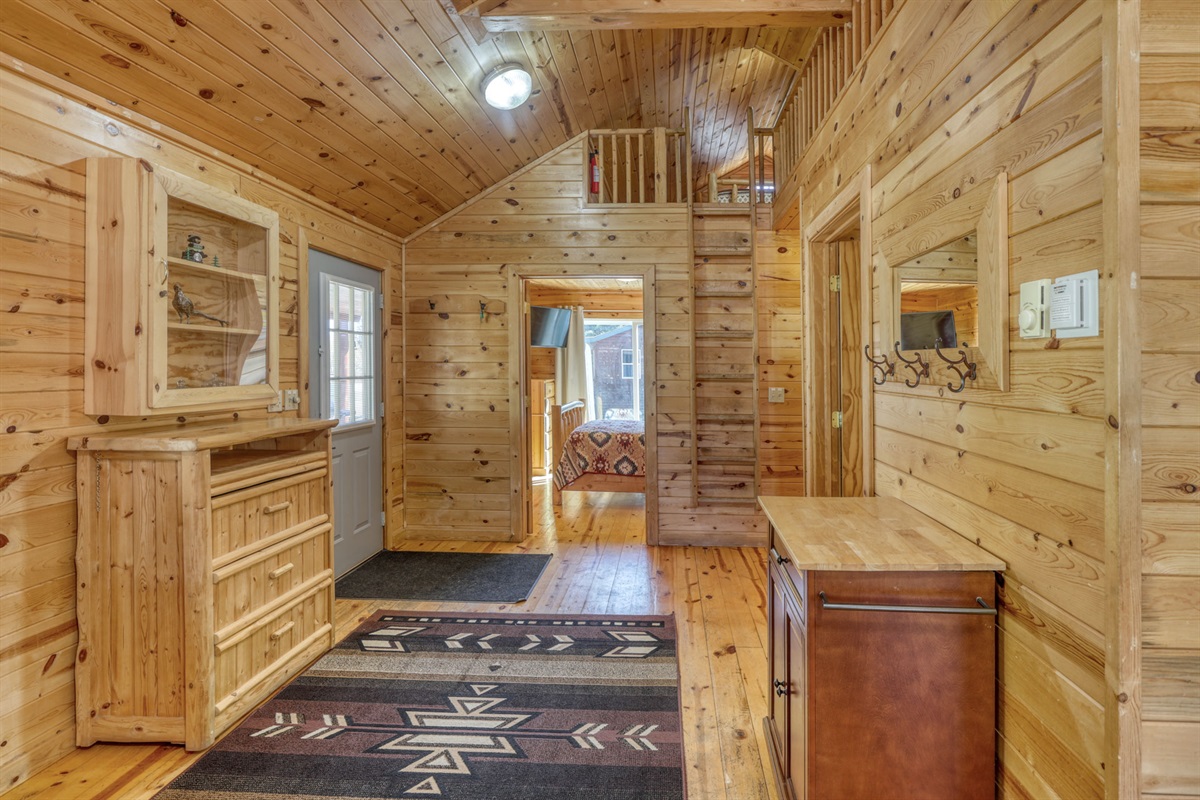 Entrance area to cabin