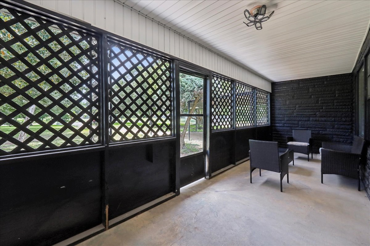 screened patio
