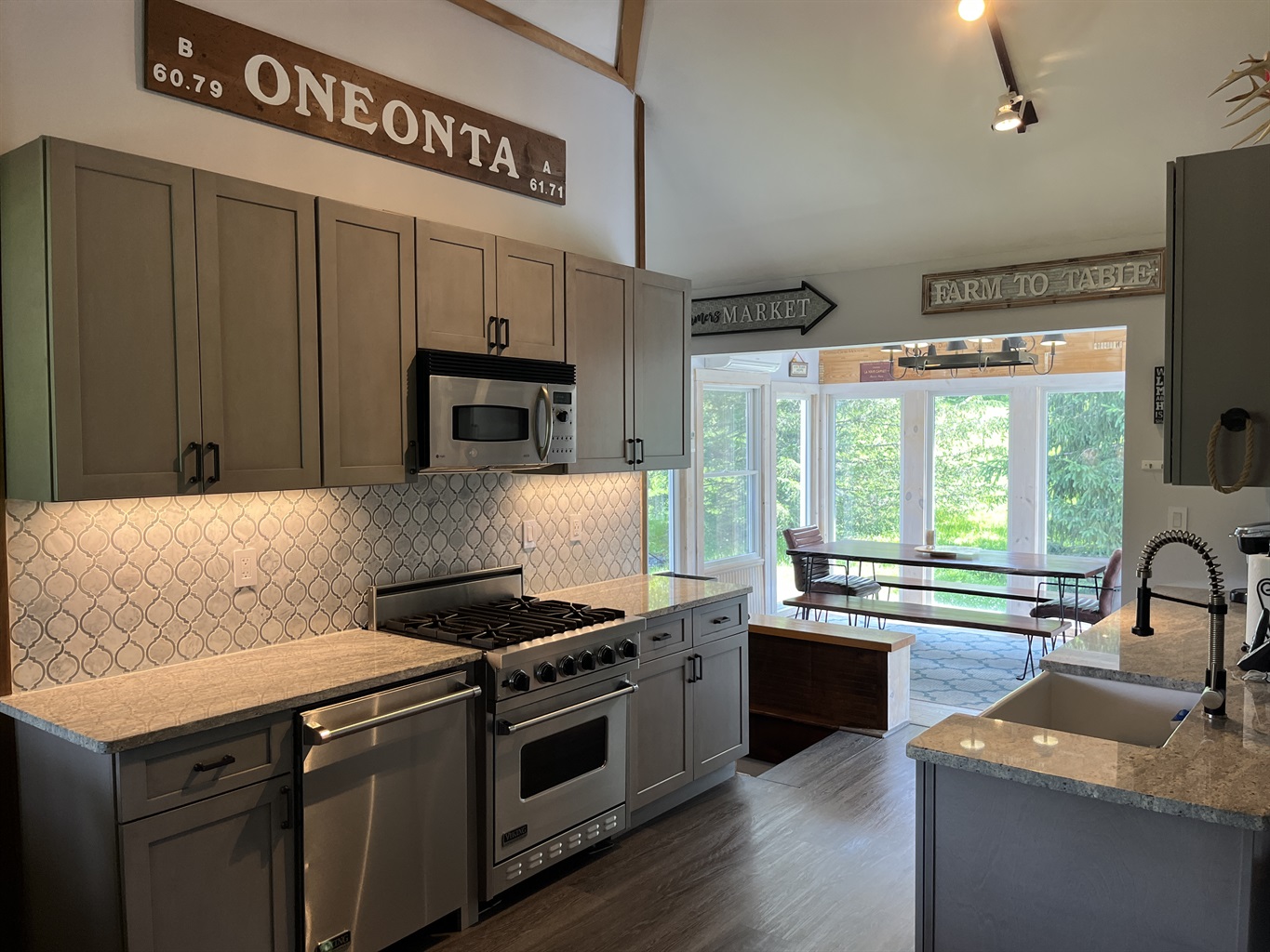 Shagbark Hill fully equipped contemporary kitchen with gas stove!