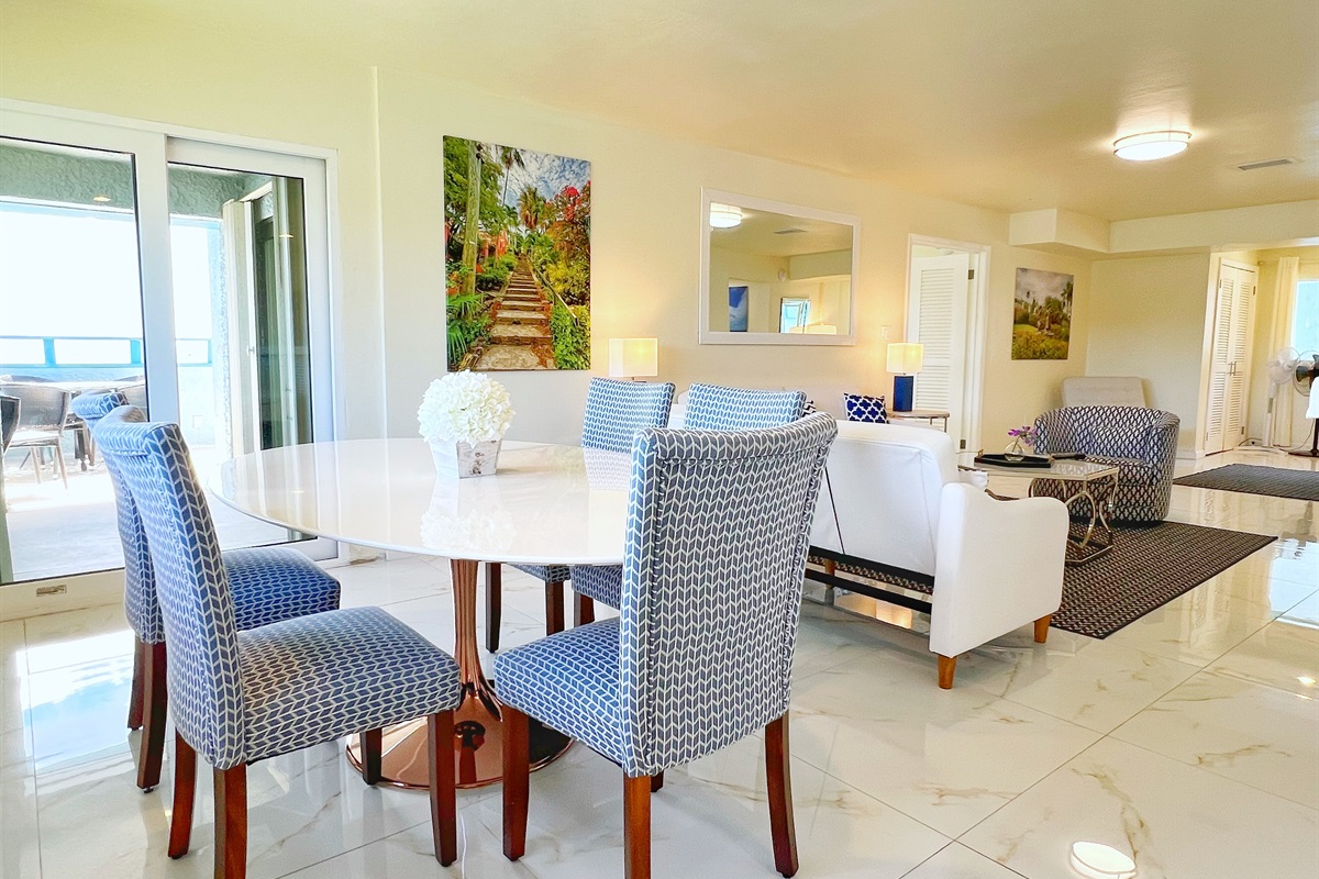 Gather around the dining table for slow breakfasts, card games, or long dinners.