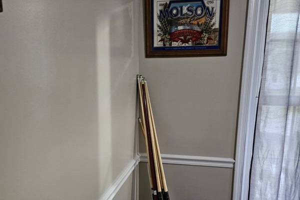 Pool table