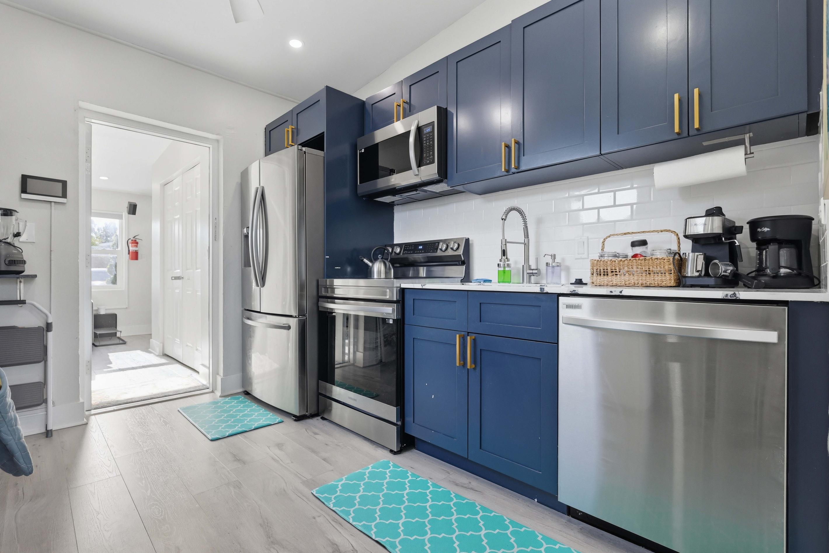 Full Kitchen