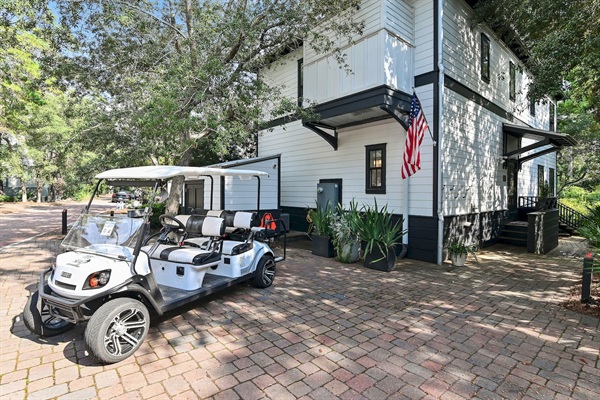 Front Entry, Parking & Lighting
Parking for 2 vehicles (max) on the paved driveway. Motion-sensor lighting at the entry & driveway makes evening arrivals safe and welcoming.
