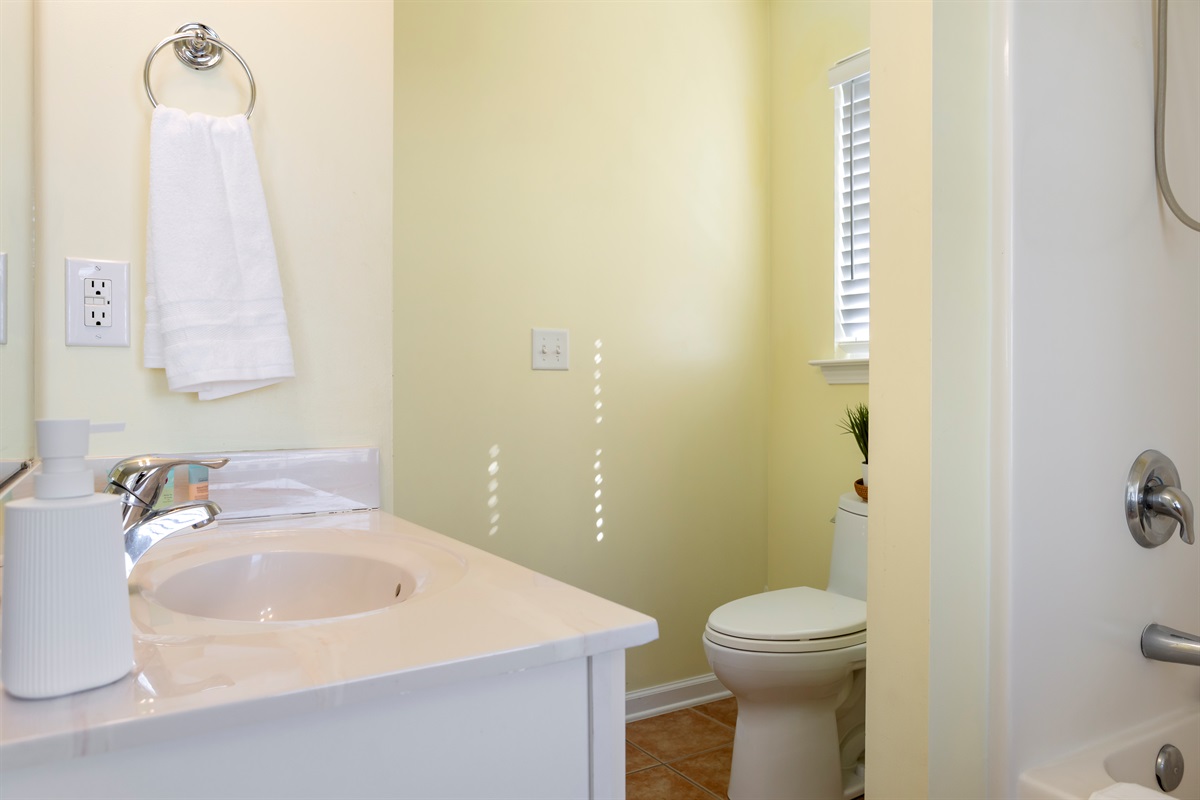 Bath linens and start soaps provided