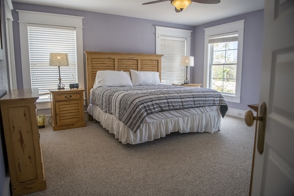 Mark Twain- Bedroom 3 - King Bed
