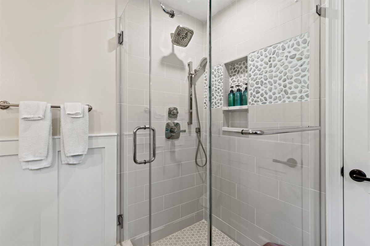 Walk in shower