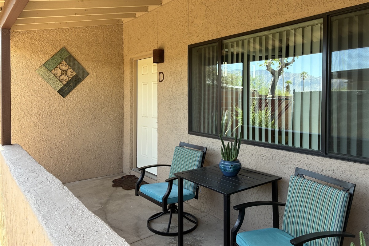 Front porch with views of Catalina Mountains.