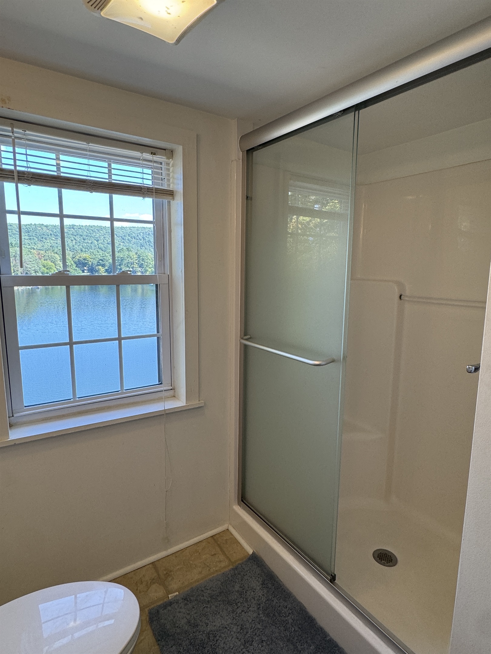 2nd floor bathroom with shower