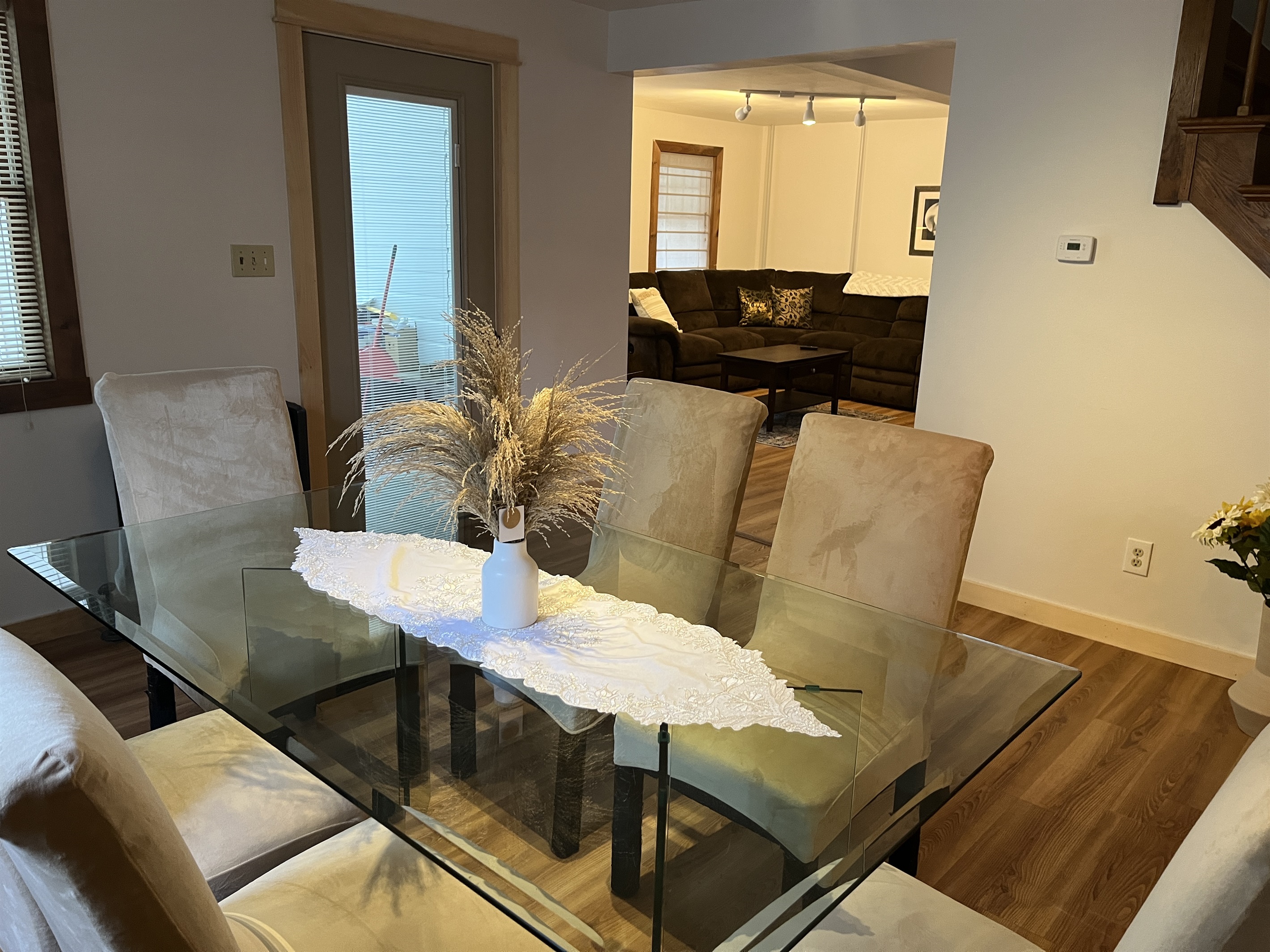 Dining room into Living room