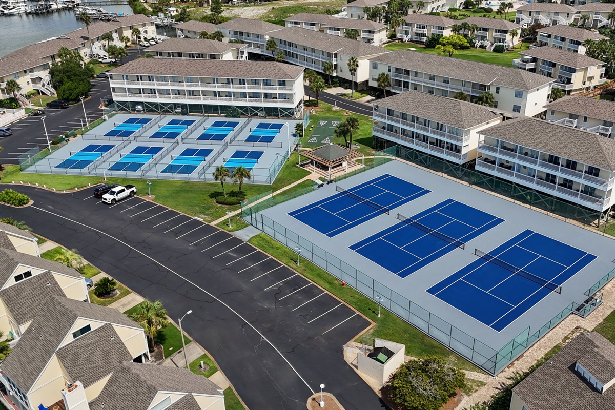 Tennis & Pickleball Courts