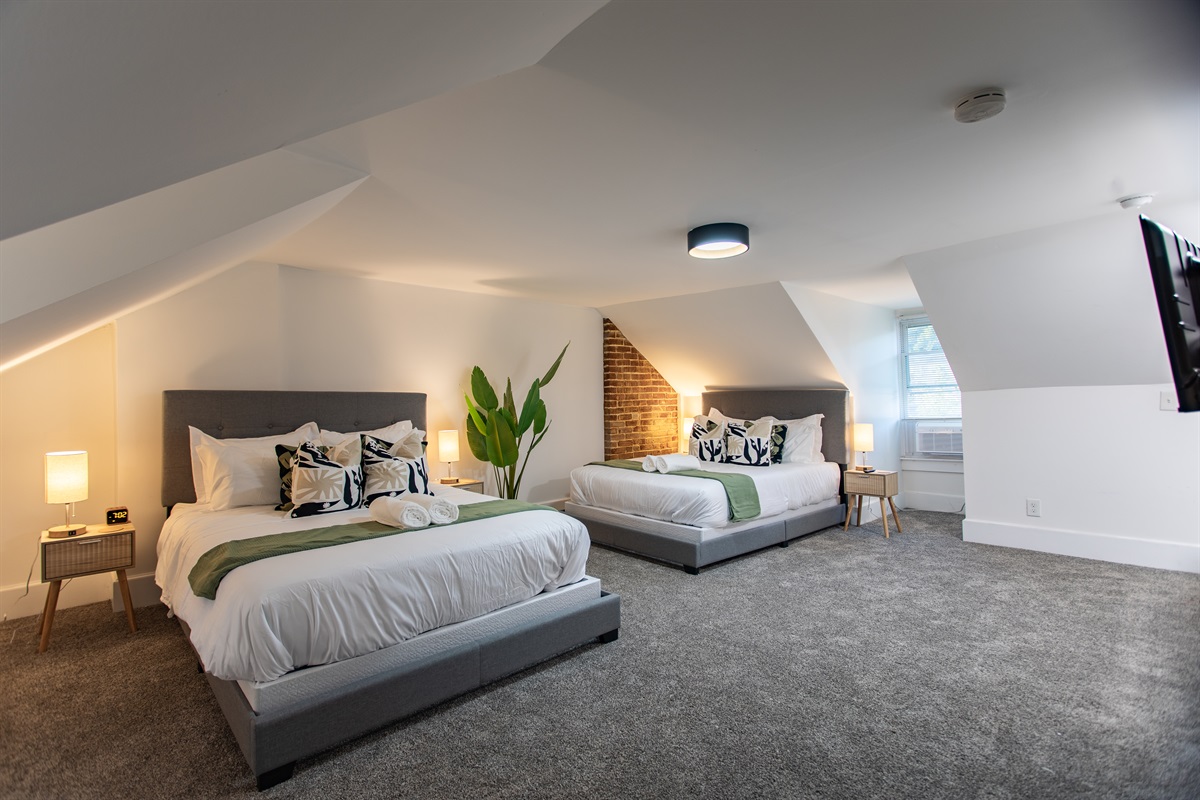 Two Queen Beds