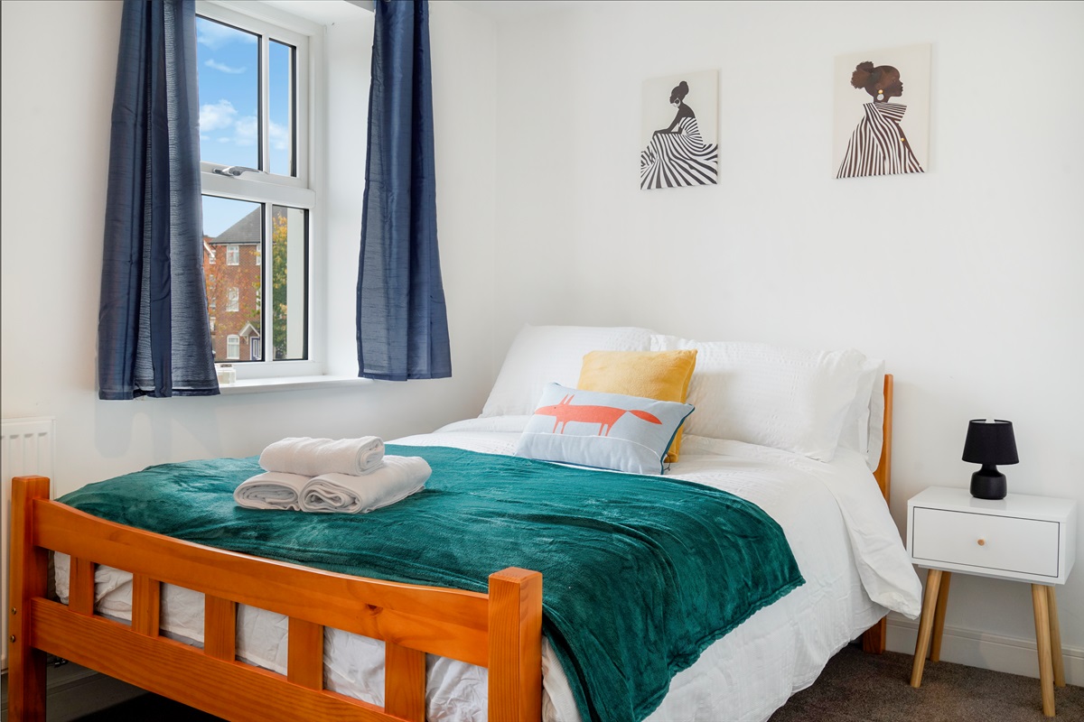[double bed]