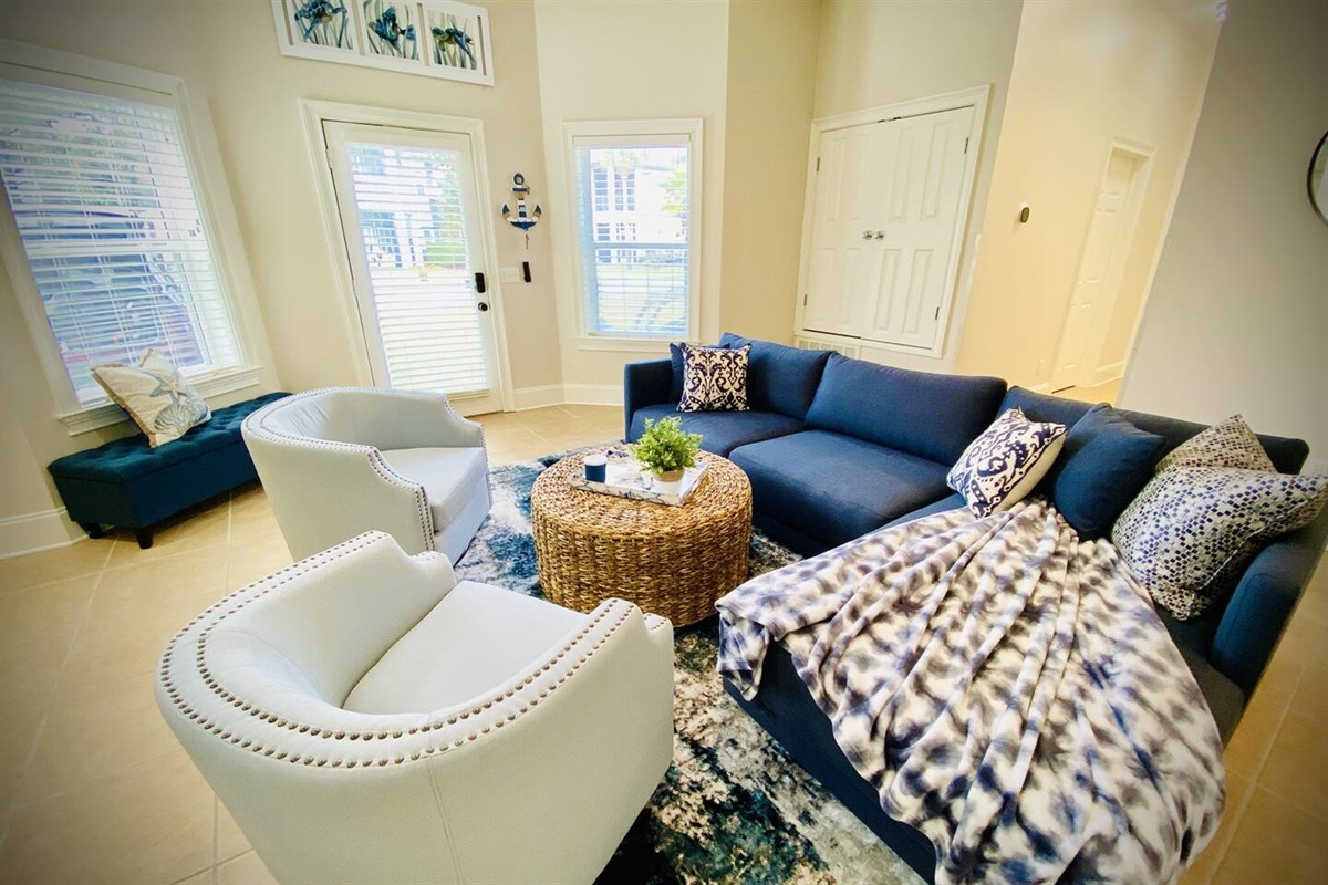 1st Floor Living Room