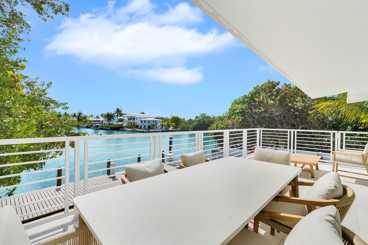 Outdoor dining terrace.