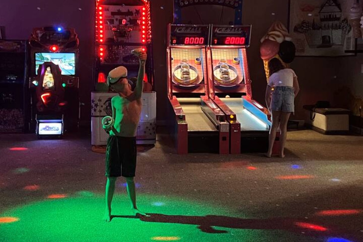 Kids ruling the arcade