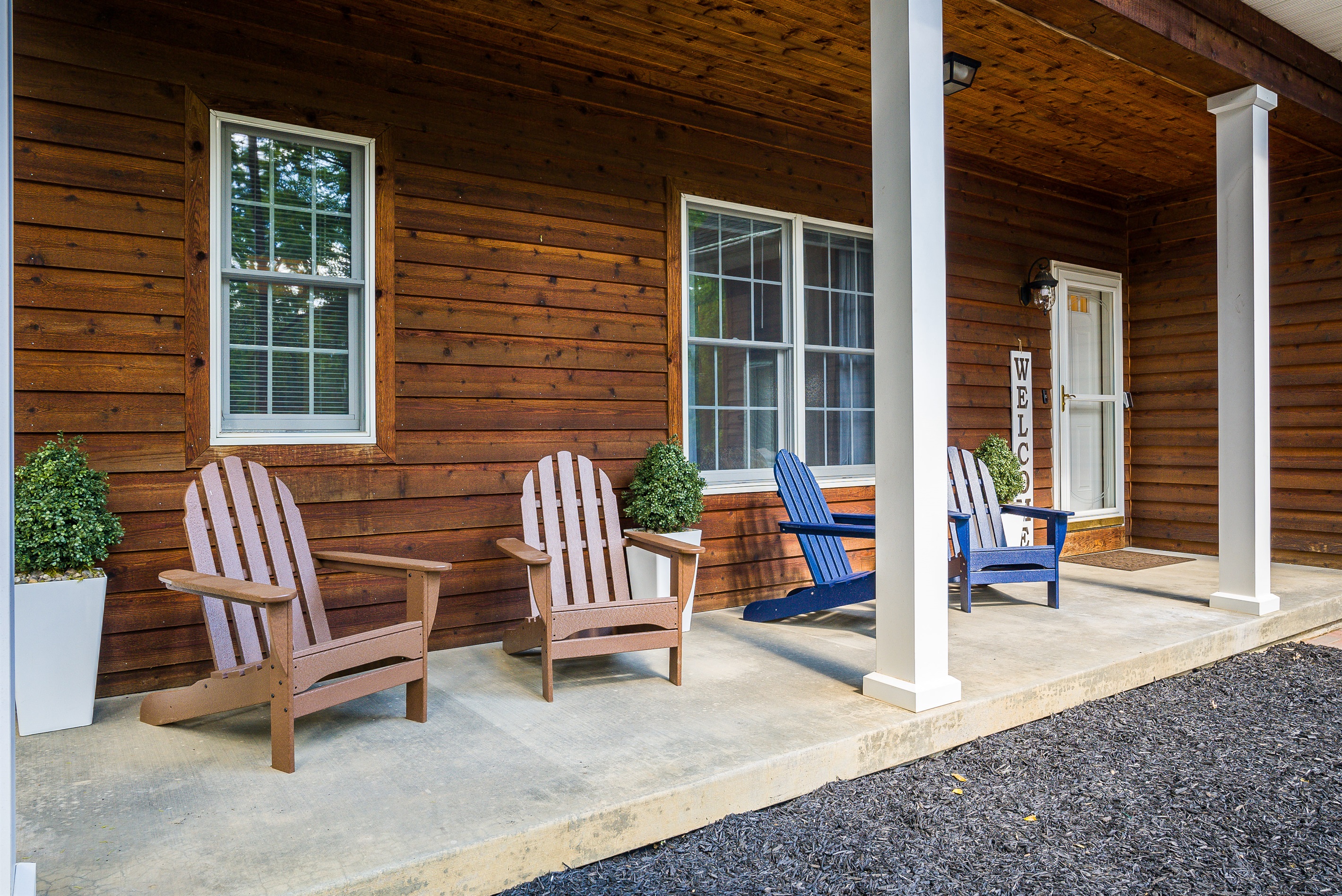Start your mornings with coffee on the porch and end your evenings unwinding in classic Adirondack chairs. The perfect spot for conversation and mountain air.