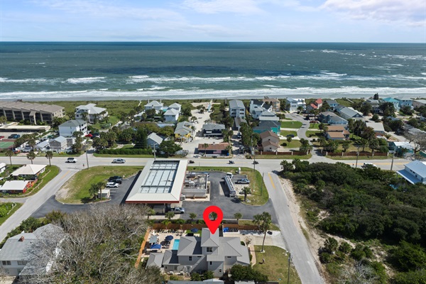 Beach access is right across A1A