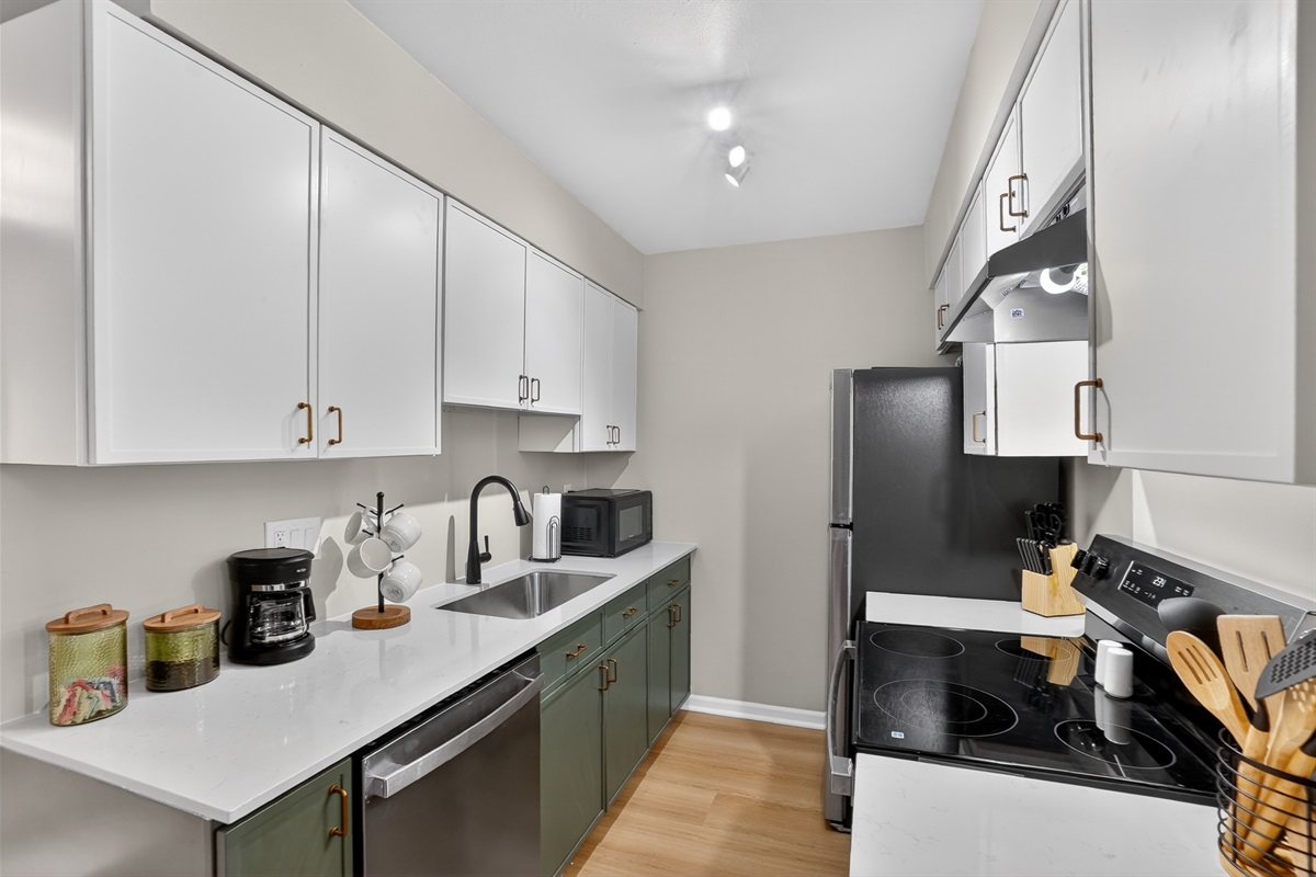 Quartz counters and dishwasher