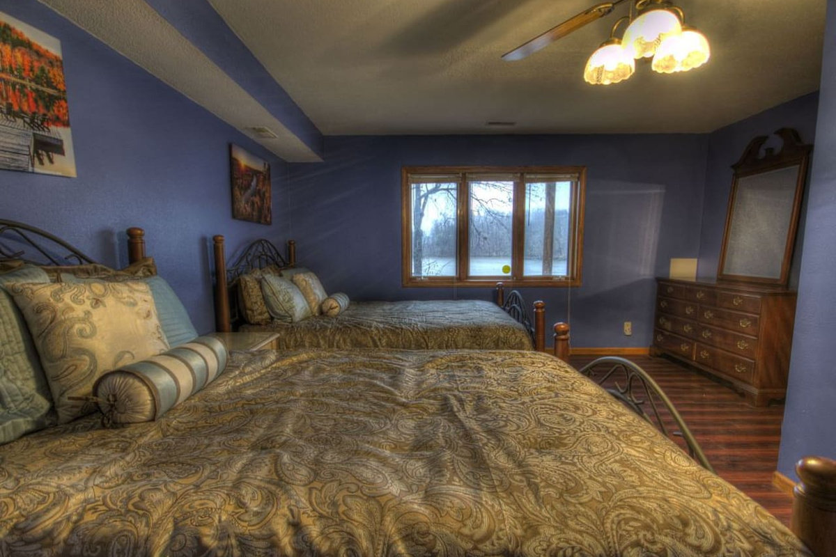 Bedroom, lake view, lower level