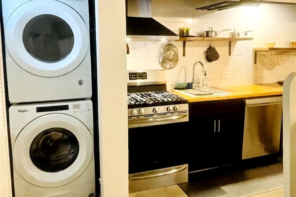 Convenient in-unit washer and dryer for longer stays.