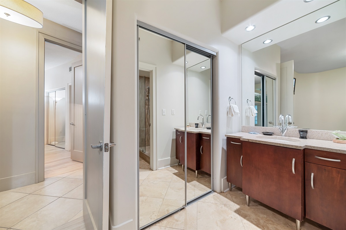 A perfect blend of style and functionality. This bathroom features generous counter space, ample storage, and a well-designed layout for everyday convenience.