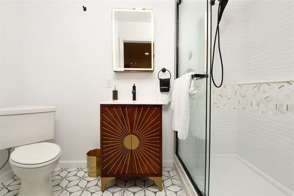 A throne fit for a king or queen awaits you in the bathroom along with a premium fogless mirror.