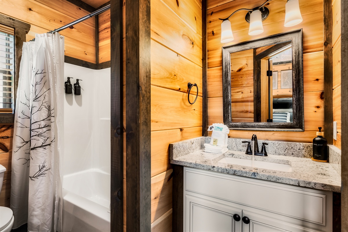 2nd Full Bathroom